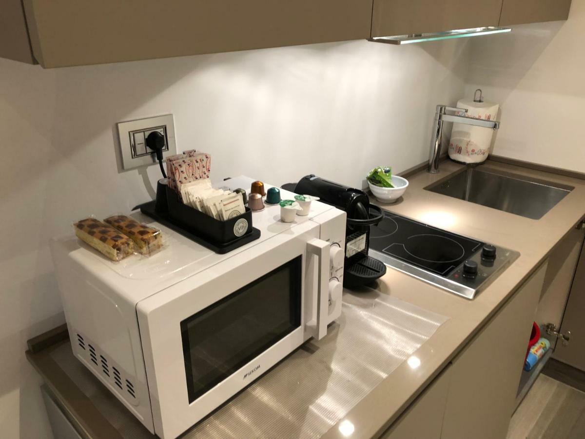 Andrea Luxury Apartments Strada Maggiore Studio 1 Болоня Екстериор снимка