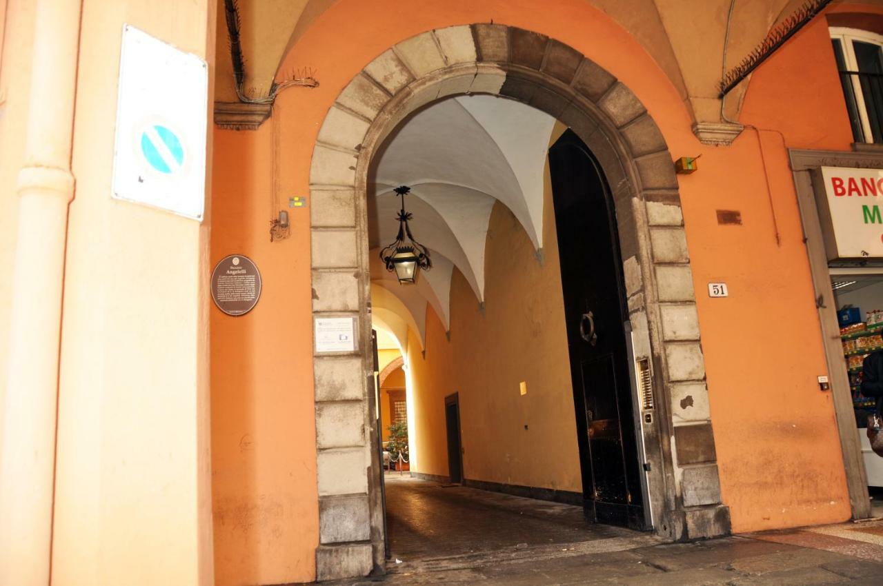 Andrea Luxury Apartments Strada Maggiore Studio 1 Болоня Екстериор снимка