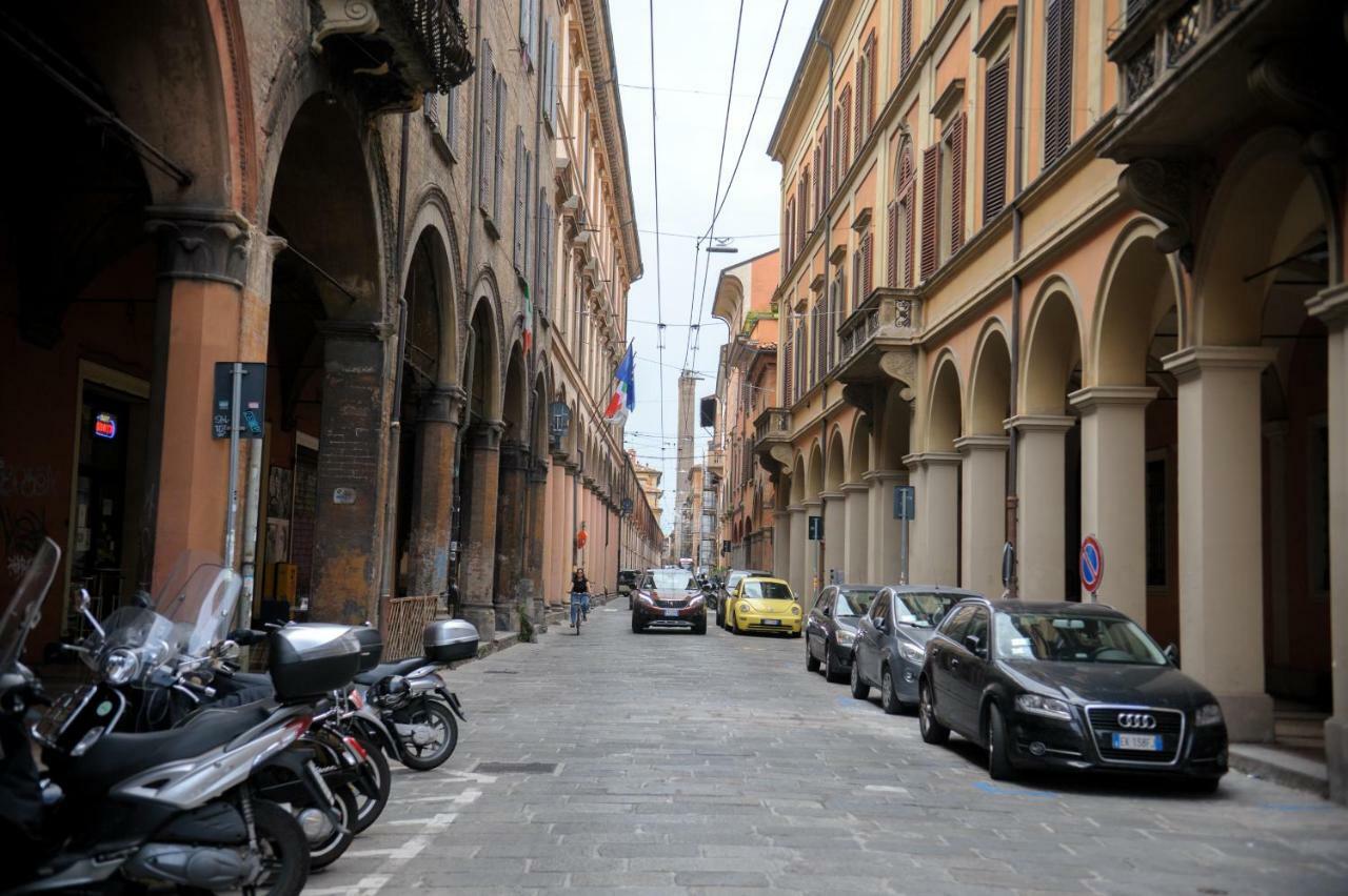 Andrea Luxury Apartments Strada Maggiore Studio 1 Болоня Екстериор снимка