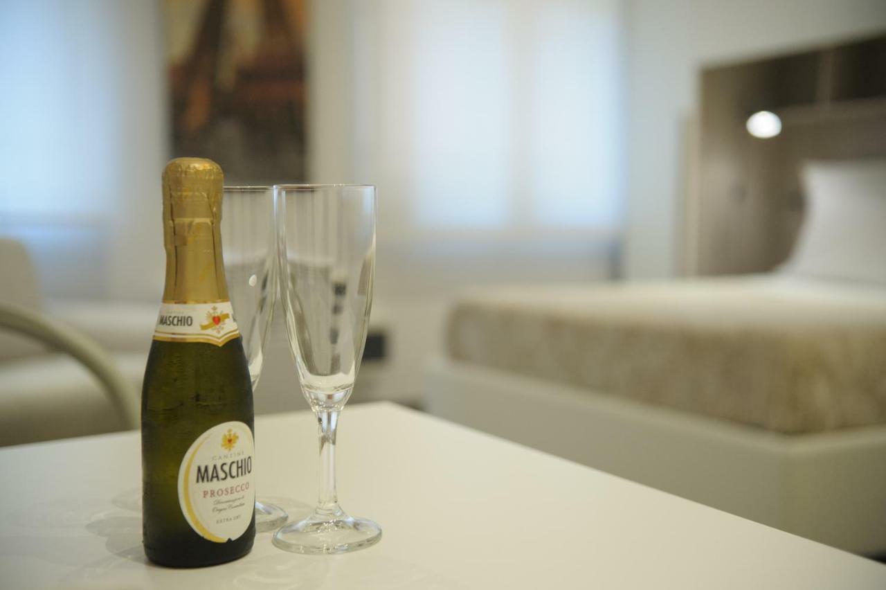 Andrea Luxury Apartments Strada Maggiore Studio 1 Болоня Екстериор снимка